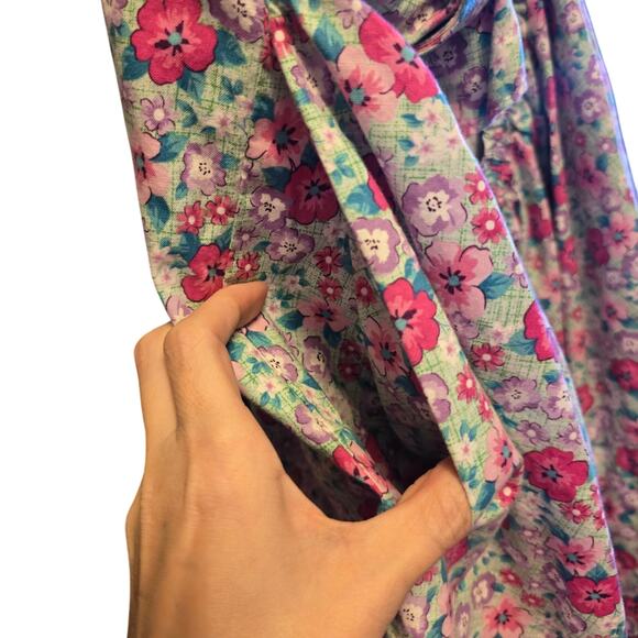 Handmade fit and flare floral dress with pockets size large - Picture 6 of 6